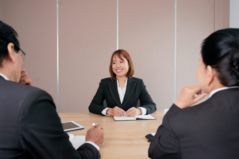 工場のSNS採用は効果ある？データで見る成功率と費用対効果